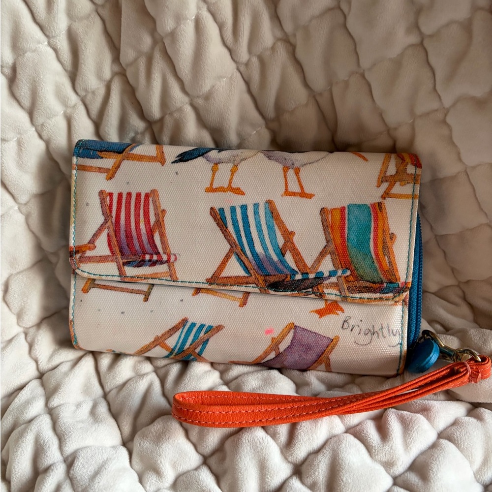Multicolor Beach Chair Print Wristlet Clutch with Orange Strap